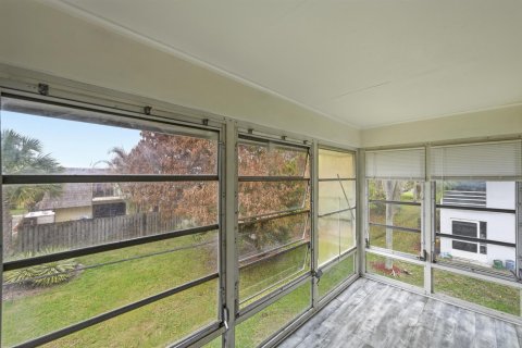 Copropriété à vendre à Vero Beach, Floride: 2 chambres, 103.59 m2 № 2078273 - photo 14