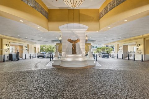 Condominio en venta en Sunny Isles Beach, Florida, 3 dormitorios, 135.73 m2 № 2048639 - foto 19