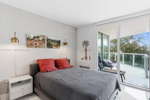 Condominio en venta en Sunny Isles Beach, Florida, 3 dormitorios, 135.73 m2 № 2048639 - foto 12