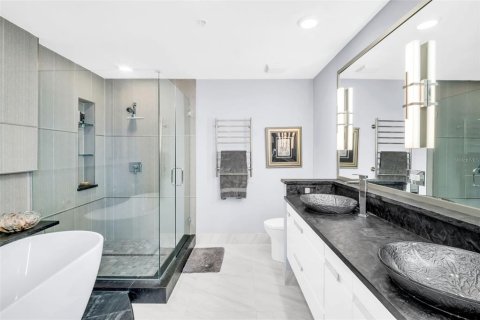 Купить кондоминиум в Сент-Питерсберг, Флорида 4 комнаты, 117.89м2, № 1908057 - фото 21