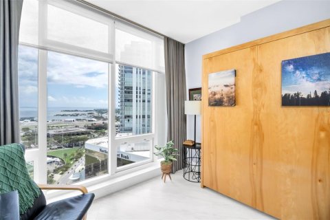 Купить кондоминиум в Сент-Питерсберг, Флорида 4 комнаты, 117.89м2, № 1908057 - фото 27