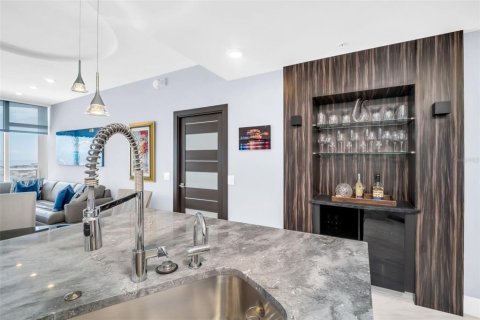 Купить кондоминиум в Сент-Питерсберг, Флорида 4 комнаты, 117.89м2, № 1908057 - фото 11