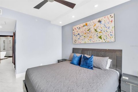 Купить кондоминиум в Сент-Питерсберг, Флорида 4 комнаты, 117.89м2, № 1908057 - фото 19