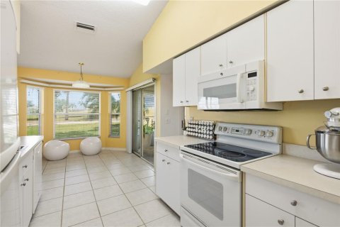 Casa en venta en Trinity, Florida, 2 dormitorios, 142.6 m2 № 2387546 - foto 8