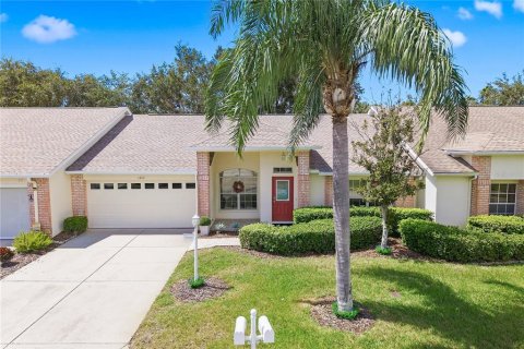 Casa en Trinity, Florida 2 dormitorios, 142.6 m2 № 2387546