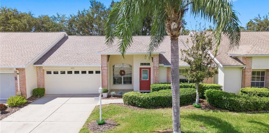 Casa en Trinity, Florida 2 dormitorios, 142.6 m2 № 2387546
