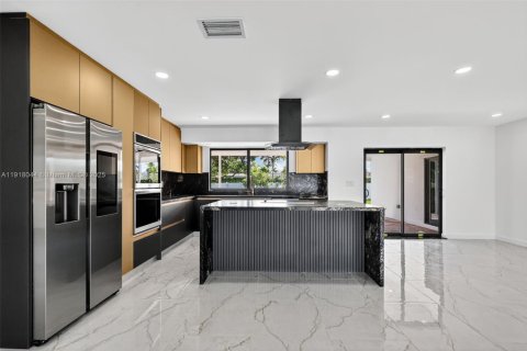 Casa en venta en Hollywood, Florida, 3 dormitorios, 173.17 m2 № 1972558 - foto 15