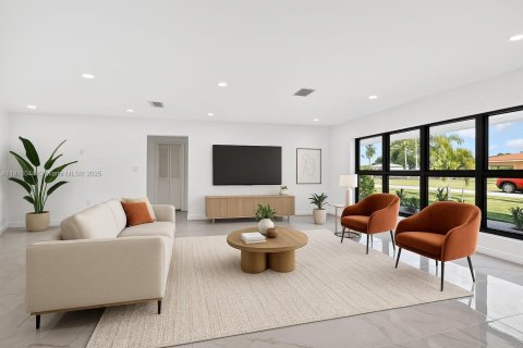 Casa en venta en Hollywood, Florida, 3 dormitorios, 173.17 m2 № 1972558 - foto 7