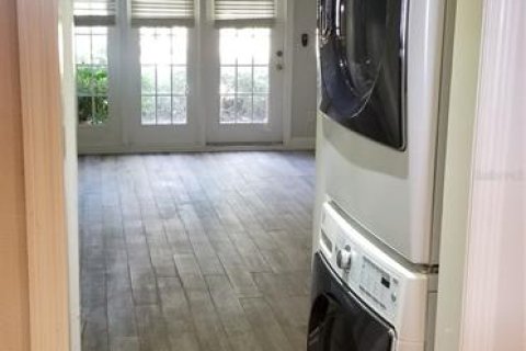 Adosado en alquiler en Orlando, Florida, 2 dormitorios, 119.94 m2 № 1675550 - foto 12