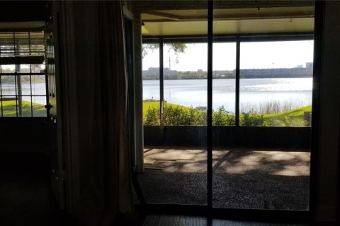 Adosado en alquiler en Orlando, Florida, 2 dormitorios, 119.94 m2 № 1675550 - foto 25