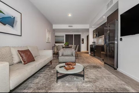 Copropriété à louer à Miami, Floride: 3 chambres, 104.7 m2 № 1980359 - photo 8