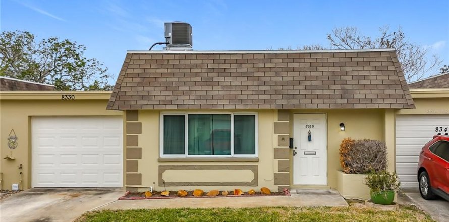 House in Pinellas Park, Florida 1 bedroom, 83.8 sq.m. № 1553057