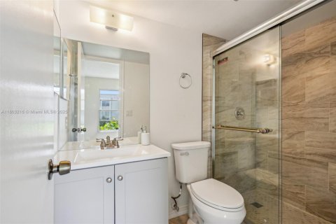 Copropriété à vendre à Lauderhill, Floride: 2 chambres, 83.98 m2 № 1728096 - photo 15