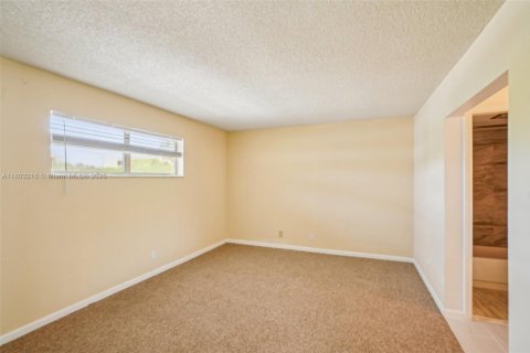 Copropriété à vendre à Lauderhill, Floride: 2 chambres, 83.98 m2 № 1728096 - photo 16