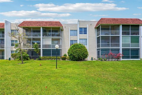 Copropriété à vendre à Lauderhill, Floride: 2 chambres, 83.98 m2 № 1728096 - photo 27