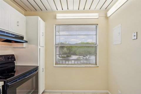 Copropriété à vendre à Lauderhill, Floride: 2 chambres, 83.98 m2 № 1728096 - photo 7