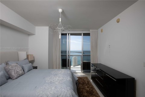 Купить кондоминиум в Майами, Флорида 2 спальни, 119.84м2, № 1862429 - фото 13