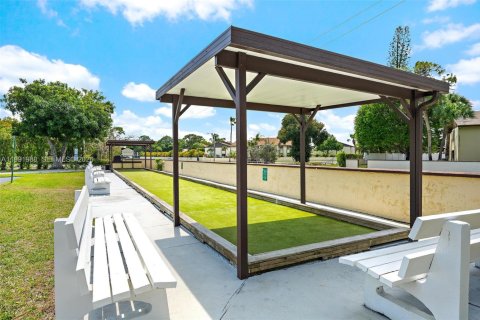 Condo in Greenacres, Florida, 2 bedrooms  № 2052606 - photo 22