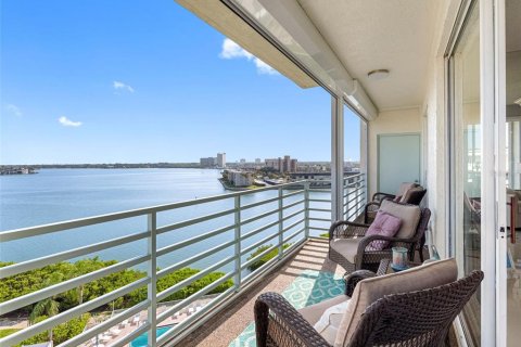 Condo in South Pasadena, Florida, 2 bedrooms  № 1757015 - photo 13