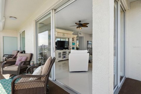 Condo in South Pasadena, Florida, 2 bedrooms  № 1757015 - photo 10