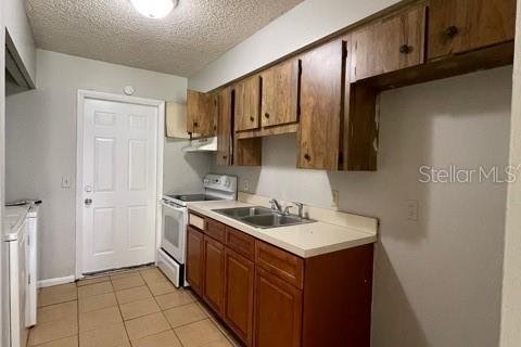 Apartamento en alquiler en Lakeland, Florida, 2 dormitorios, 72.28 m2 № 1827157 - foto 2