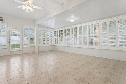 House in Tampa, Florida 3 bedrooms, 229.19 sq.m. № 2324285 - photo 25