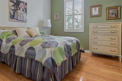 House in Tampa, Florida 3 bedrooms, 229.19 sq.m. № 2324285 - photo 23