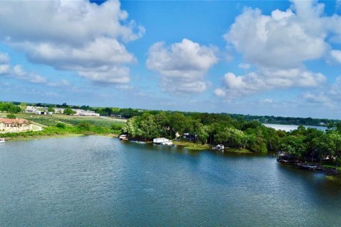 Condo in Ocoee, Florida, 2 bedrooms № 2218421 - photo 3