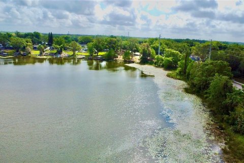 Condo in Ocoee, Florida, 2 bedrooms № 2218421 - photo 28