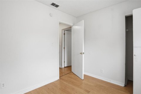 Casa en venta en Tampa, Florida, 3 dormitorios, 97.27 m2 № 2209976 - foto 21