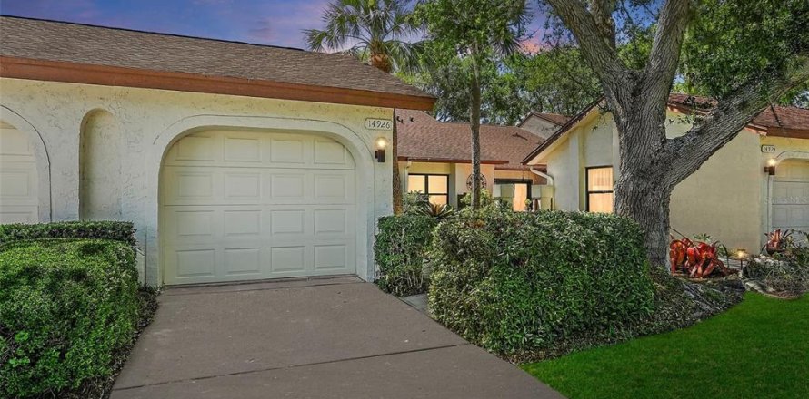 House in Clearwater, Florida 2 bedrooms, 104.89 sq.m. № 1643037