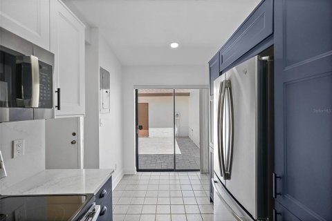 House in Clearwater, Florida 2 bedrooms, 104.89 sq.m. № 1643037 - photo 7