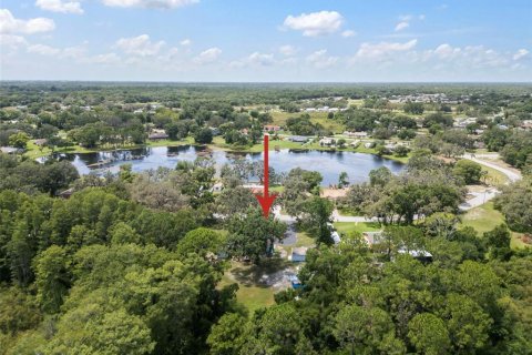 House in Hudson, Florida 3 bedrooms, 155.33 sq.m. № 1829559 - photo 13