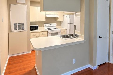 Appartement à louer à Orlando, Floride: 1 chambre, 54.16 m2 № 2388629 - photo 17