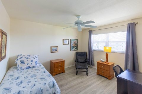 Copropriété à vendre à Boynton Beach, Floride: 2 chambres, 89.19 m2 № 2261745 - photo 12