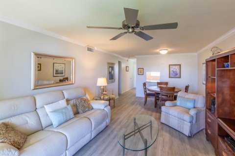 Copropriété à vendre à Boynton Beach, Floride: 2 chambres, 89.19 m2 № 2261745 - photo 22