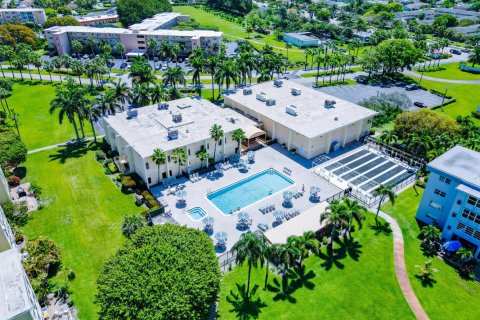 Copropriété à vendre à Boynton Beach, Floride: 2 chambres, 89.19 m2 № 2261745 - photo 29