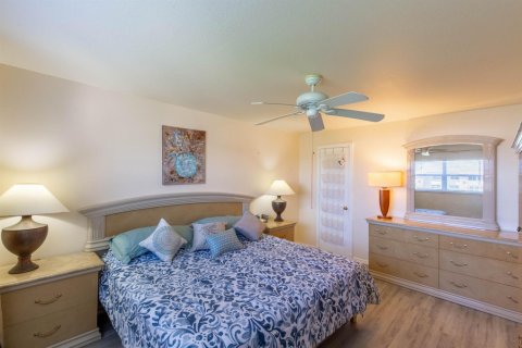 Copropriété à vendre à Boynton Beach, Floride: 2 chambres, 89.19 m2 № 2261745 - photo 18