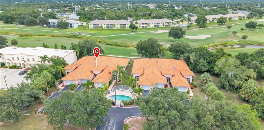 House in Punta Gorda, Florida 2 bedrooms, 133.59 sq.m. № 2120791