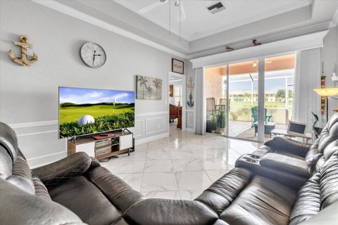 House in Punta Gorda, Florida 2 bedrooms, 133.59 sq.m. № 2120791 - photo 6