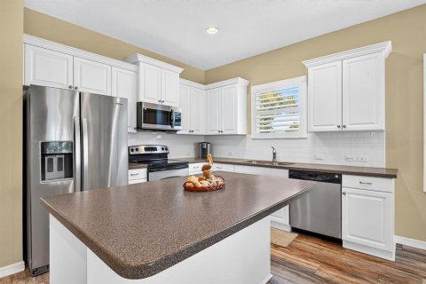 Villa ou maison à vendre à Bradenton, Floride: 3 chambres, 163.51 m2 № 2398387 - photo 7