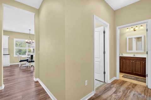 Villa ou maison à vendre à Bradenton, Floride: 3 chambres, 163.51 m2 № 2398387 - photo 17