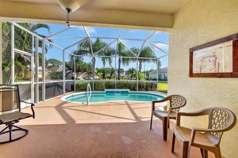 Villa ou maison à vendre à Bradenton, Floride: 3 chambres, 163.51 m2 № 2398387 - photo 22