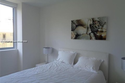 Copropriété à louer à Hallandale Beach, Floride: 3 chambres, 161.37 m2 № 1946913 - photo 12
