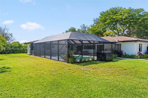 House in Palmetto Bay, Florida 4 bedrooms, 211.45 sq.m. № 2075051 - photo 5