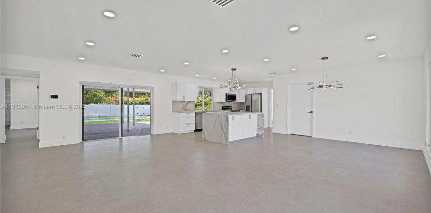 Casa en Hollywood, Florida 4 dormitorios, 157.19 m2 № 1968125