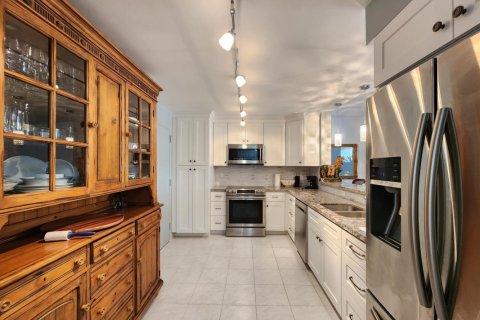 Condominio en alquiler en Hillsboro Beach, Florida, 2 dormitorios, 111.48 m2 № 1228577 - foto 1