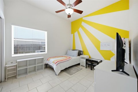 House in Wesley Chapel, Florida 4 bedrooms, 205.5 sq.m. № 2306263 - photo 23