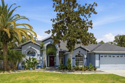 House in Wesley Chapel, Florida 4 bedrooms, 205.5 sq.m. № 2306263