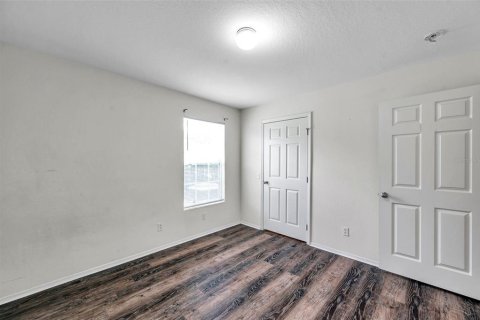 Townhouse in Zephyrhills, Florida 3 bedrooms, 111.95 sq.m. № 1802004 - photo 29